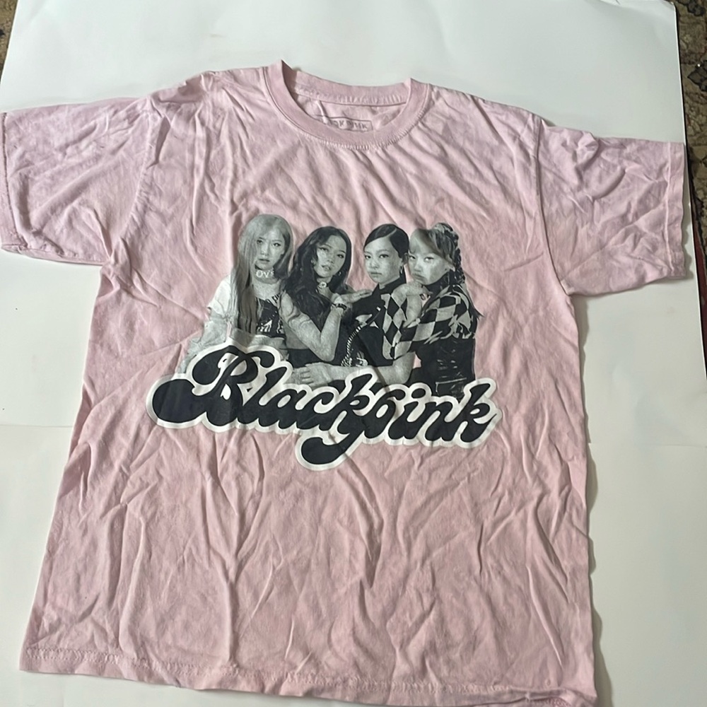 BLACKPINK t-shirt
